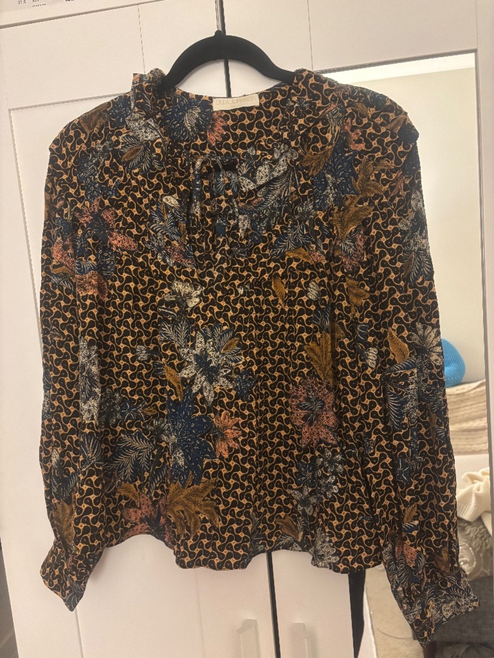 Ulla Johnson Aria Blouse in Gerbera 100% Silk - Size 4